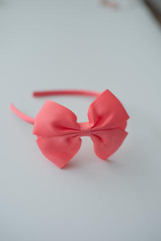 Pinky hair band