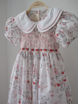 Elizabeth - Red