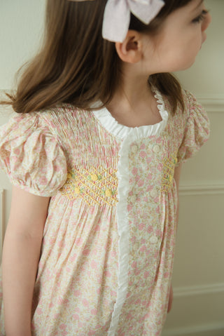 Hibicus - Yellow smocking