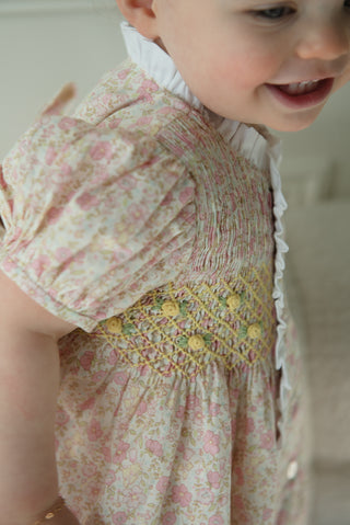Hibicus - Yellow smocking